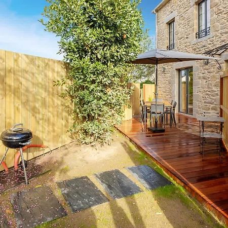 Le Rocher- Belle Maison De Charme -Jardin/Parking Cancale Exterior photo
